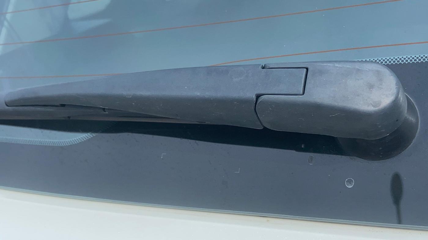2023 Maruti Grand Vitara ALPHA PLUS HYBRID ECVT, Hybrid, Automatic, 1,08,734 km, Rear Wiper
