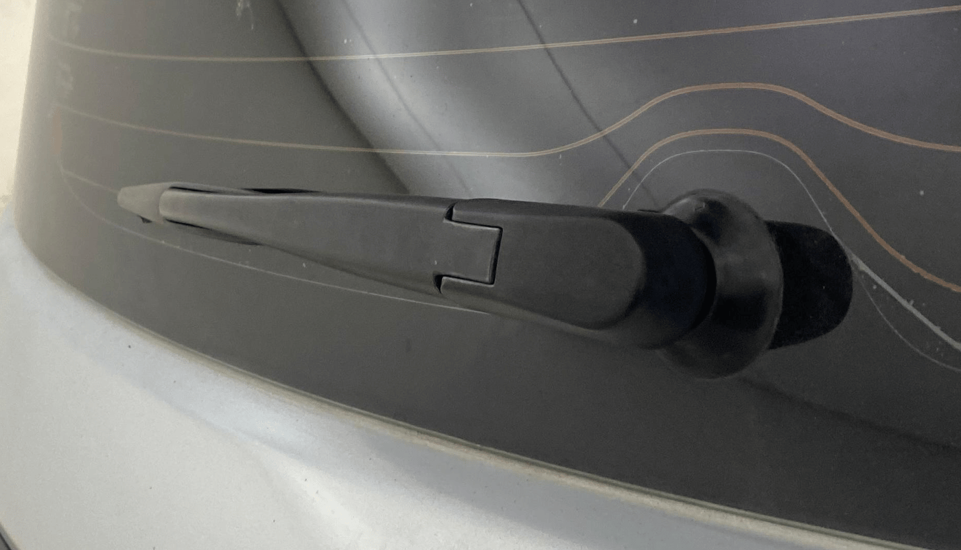 2022 Maruti BREZZA ZXI + SMART HYBRID, Petrol, Manual, 21,484 km, Rear Wiper