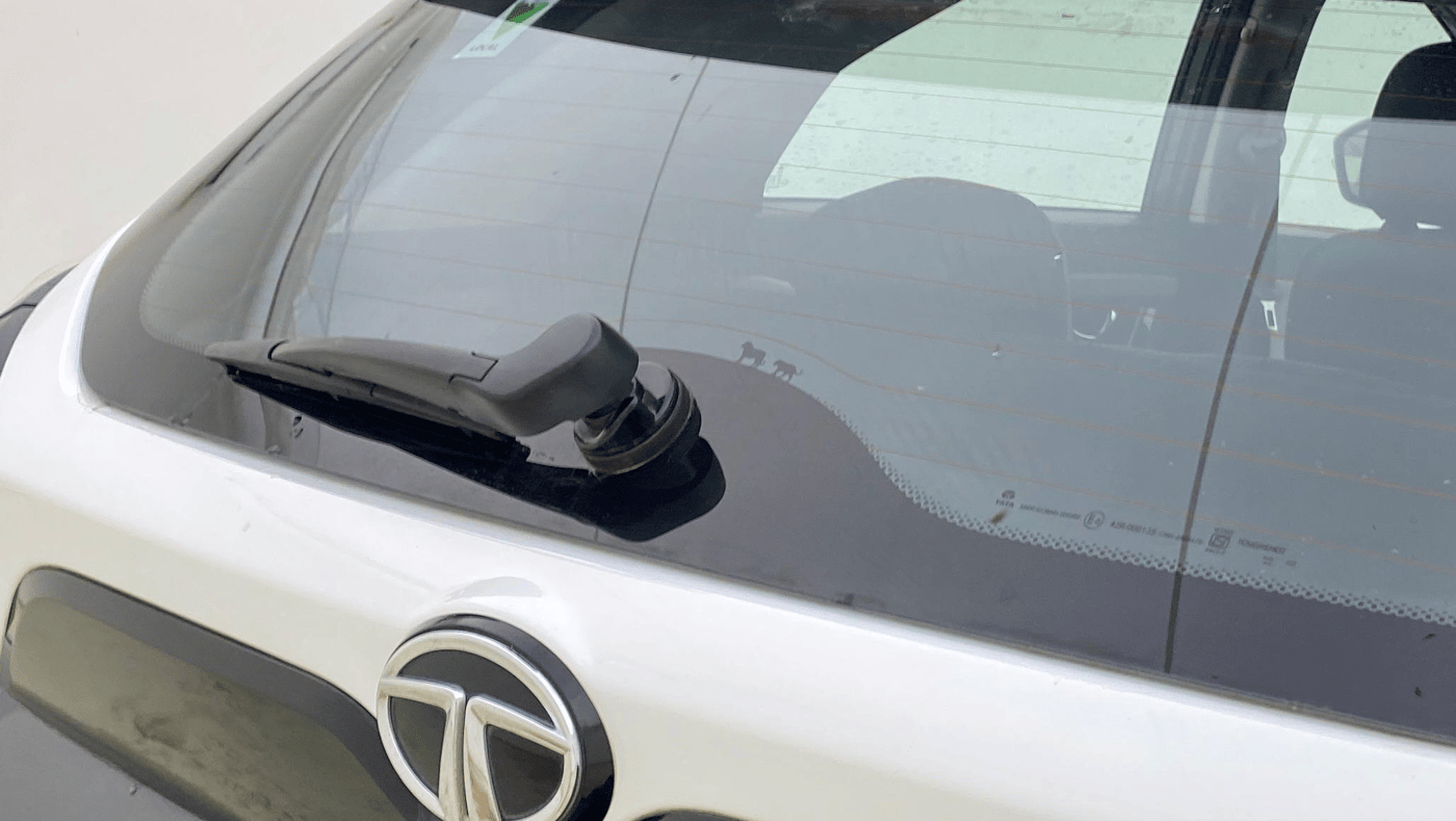 2023 Tata NEXON XZ PLUS PETROL SUNROOF, Petrol, Manual, 15,756 km, Rear Wiper