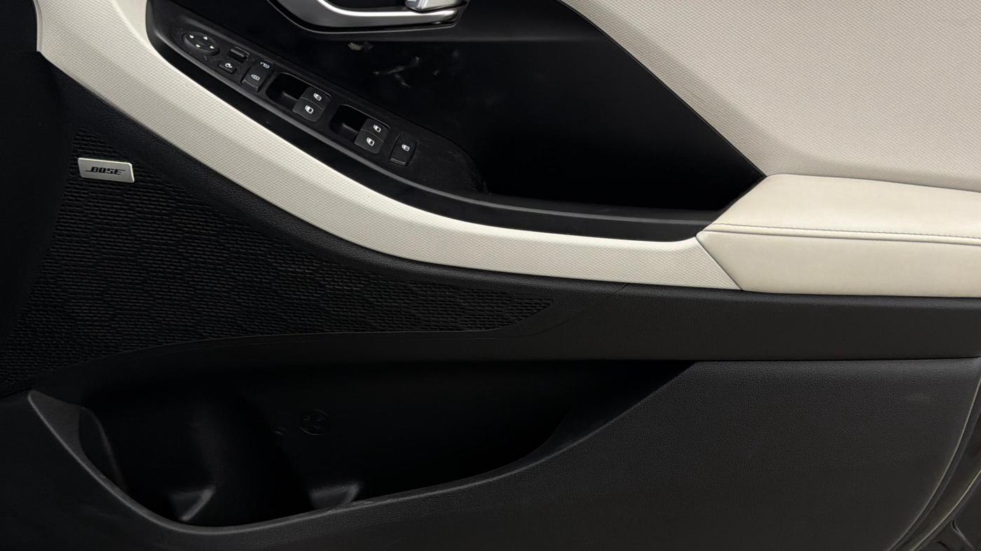 2021 Hyundai Creta SX (O) IVT 1.5 PETROL, Petrol, Automatic, 24,901 km, Driver Side Door Panels Control
