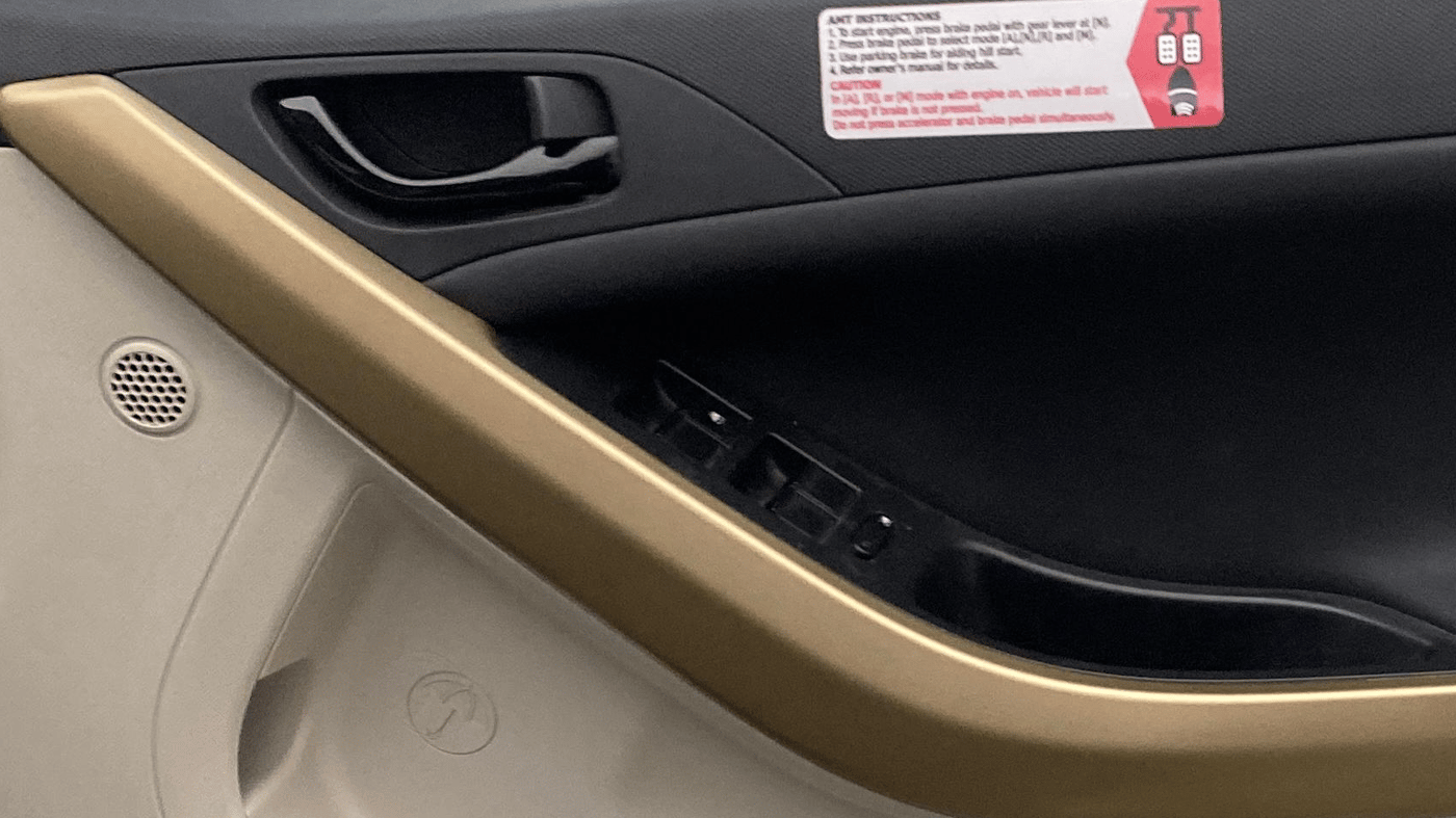 2022 Tata NEXON XZA PLUS (PREMIUM) PETROL JET, Petrol, Automatic, 19,836 km, Driver Side Door Panels Control
