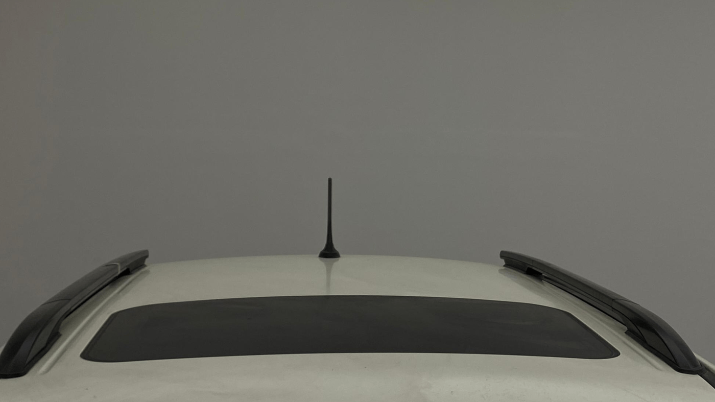 2022 Mahindra XUV300 W6 1.5 DIESEL AMT, Diesel, Automatic, 14,620 km, Moonroof/ Sunroof