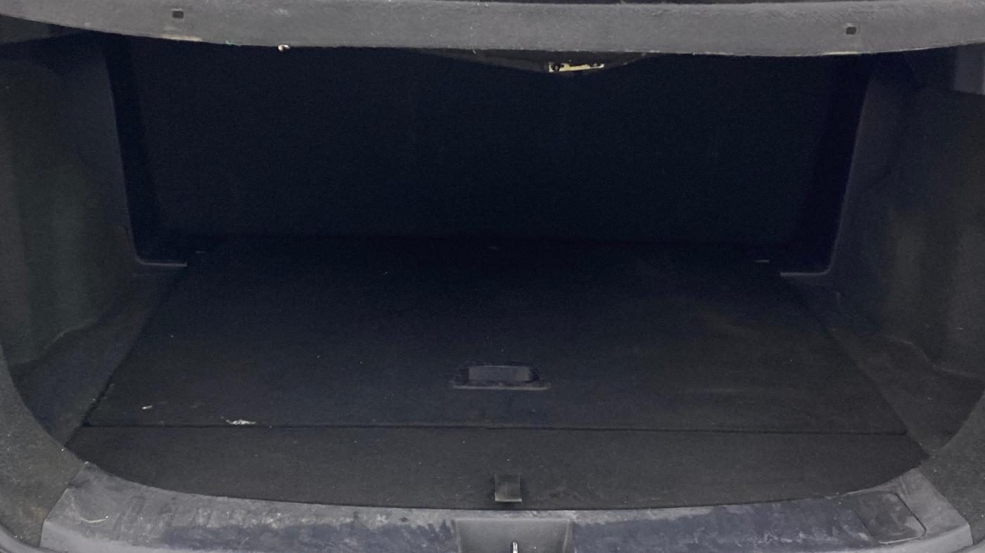 2022 Tata Harrier XT 2.0L KRYOTEC, Diesel, Manual, 1,01,148 km, Boot Inside