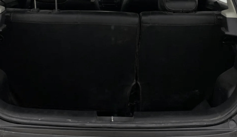 2016 Maruti Swift ZXI, Petrol, Manual, 43,971 km, Boot Inside