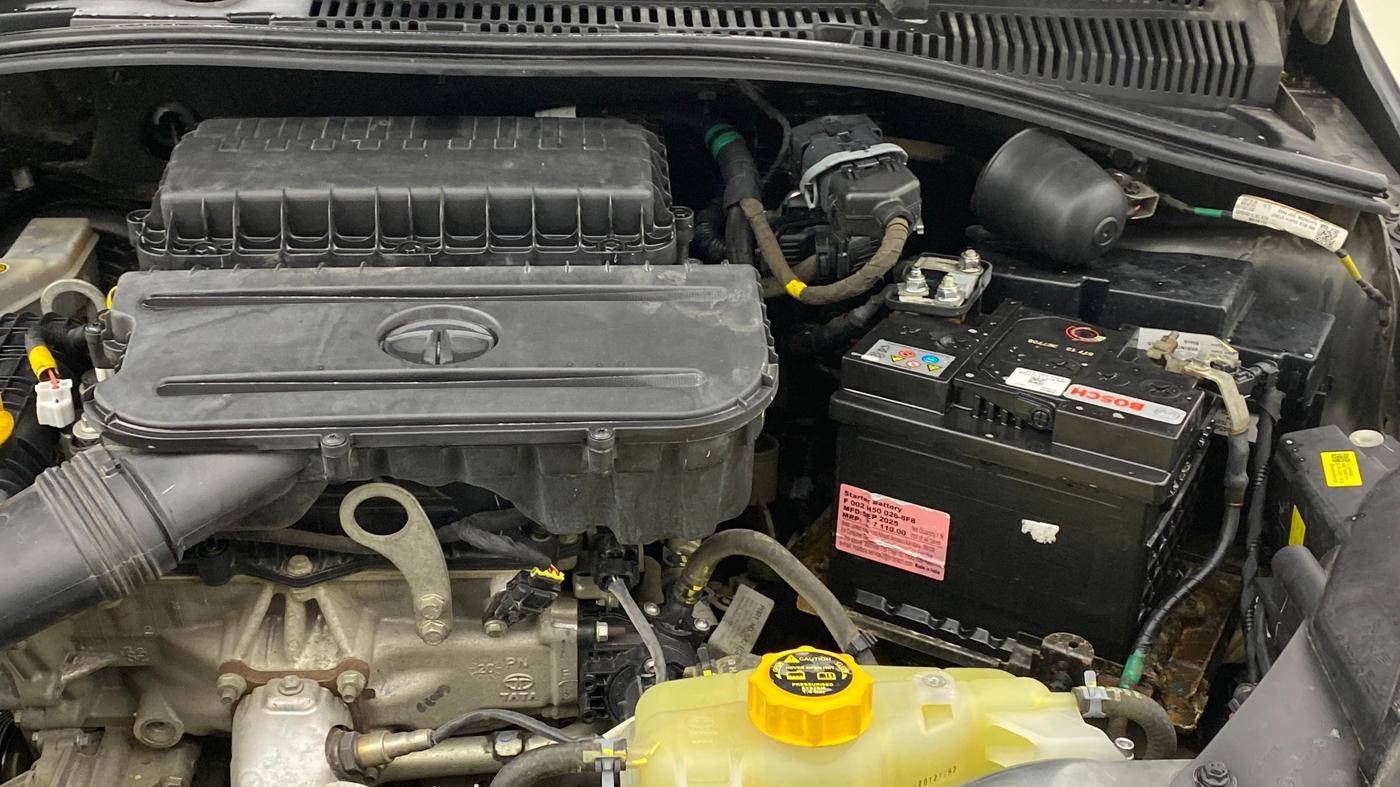 2021 Tata Tiago XE PETROL, Petrol, Manual, 66,390 km, Engine View - Left