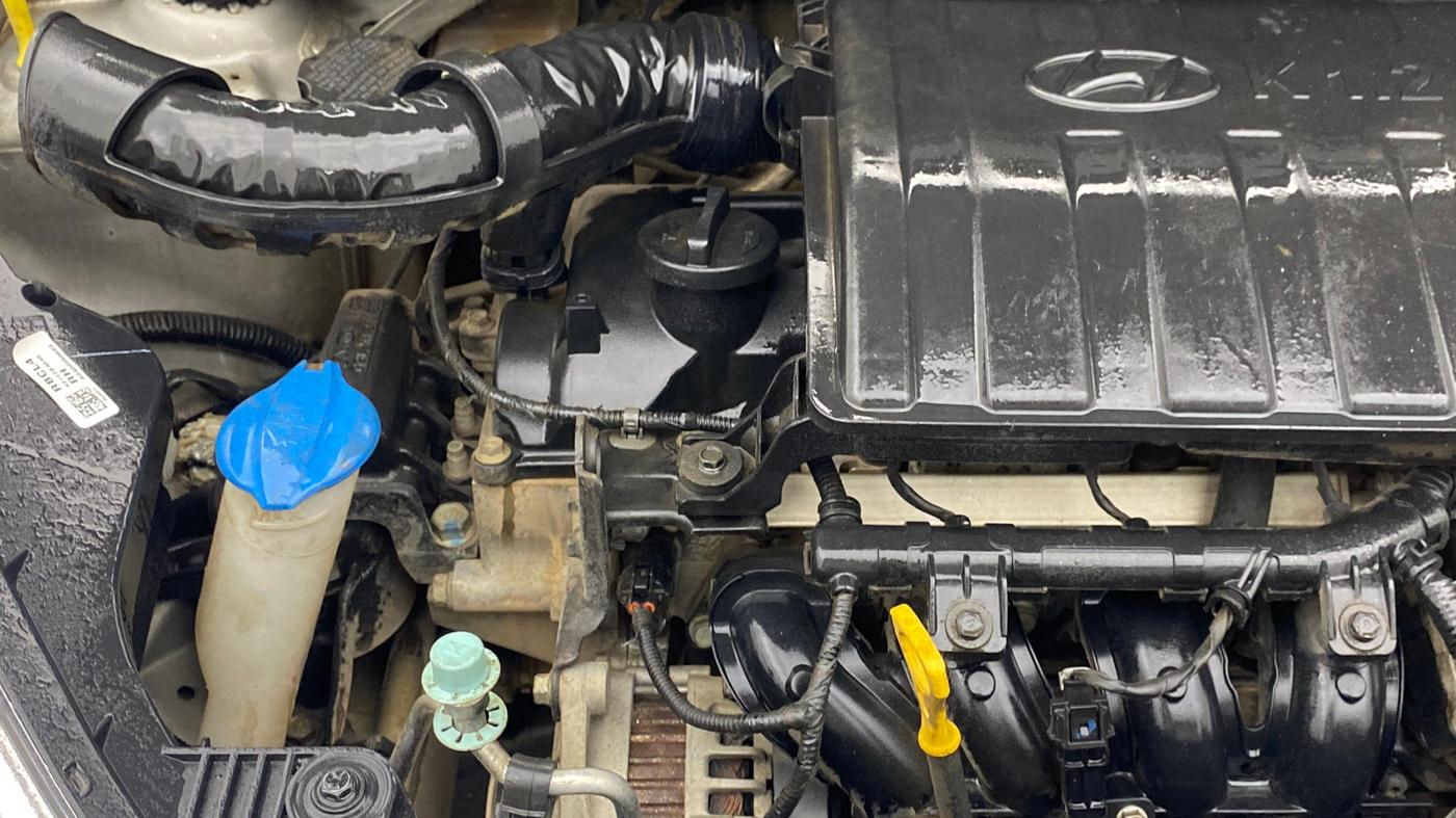 2019 Hyundai Grand i10 SPORTZ AT 1.2 KAPPA VTVT, Petrol, Automatic, 1,13,401 km, Engine View - Right