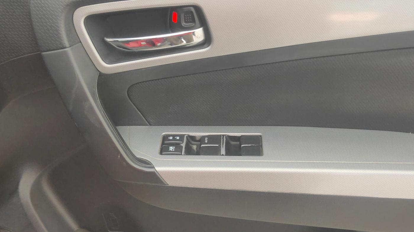 2021 Maruti Vitara Brezza ZXI PLUS, Petrol, Manual, 39,276 km, Driver Side Door Panels Control