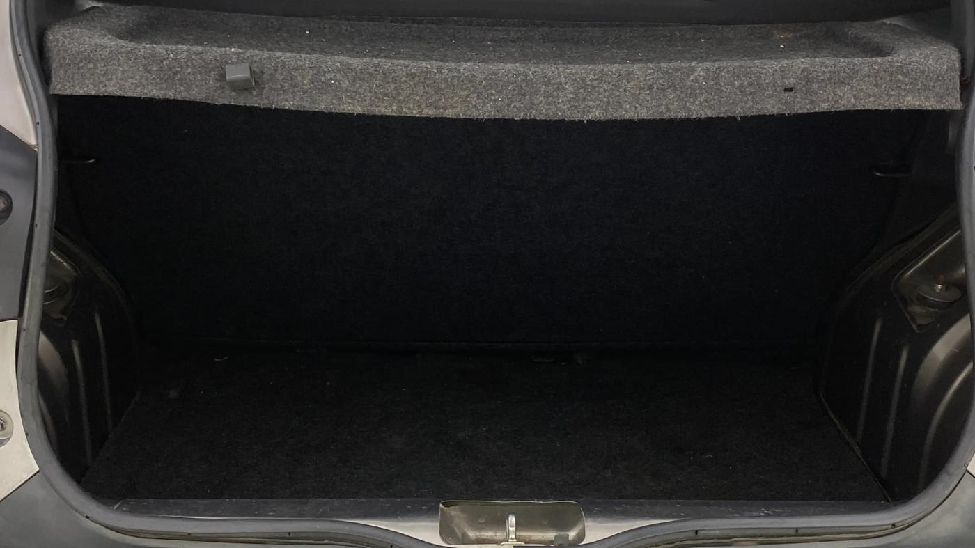 2016 Renault Kwid RXT 0.8, Petrol, Manual, 39,265 km, Boot Inside