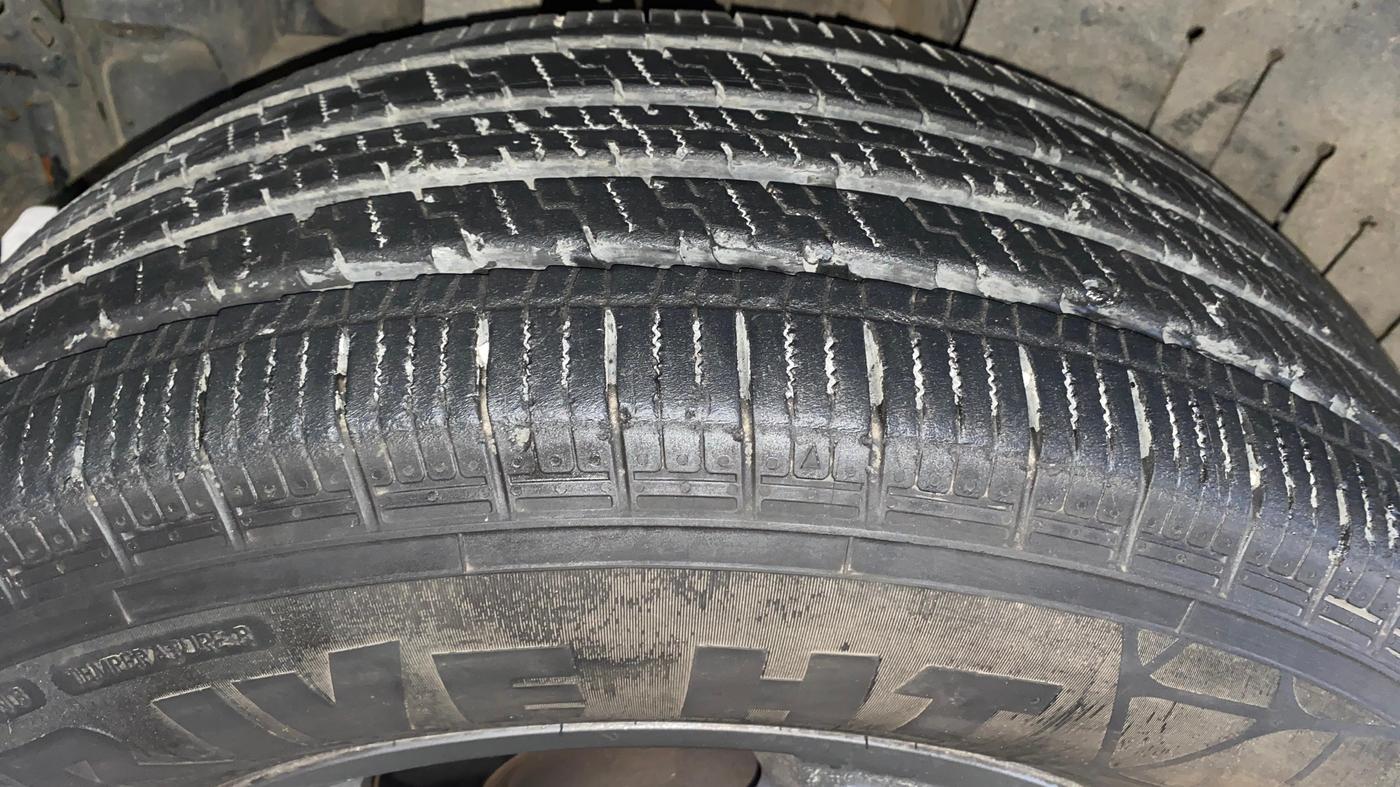 2021 Mahindra Thar LX HT PETROL 4WD MT, Petrol, Manual, 1,02,170 km, Left Front Tyre Tread