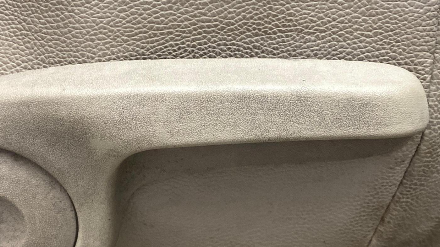 2017 Maruti Ciaz VDI+ SHVS, Diesel, Manual, 1,14,230 km, Driver Side Adjustment Panel