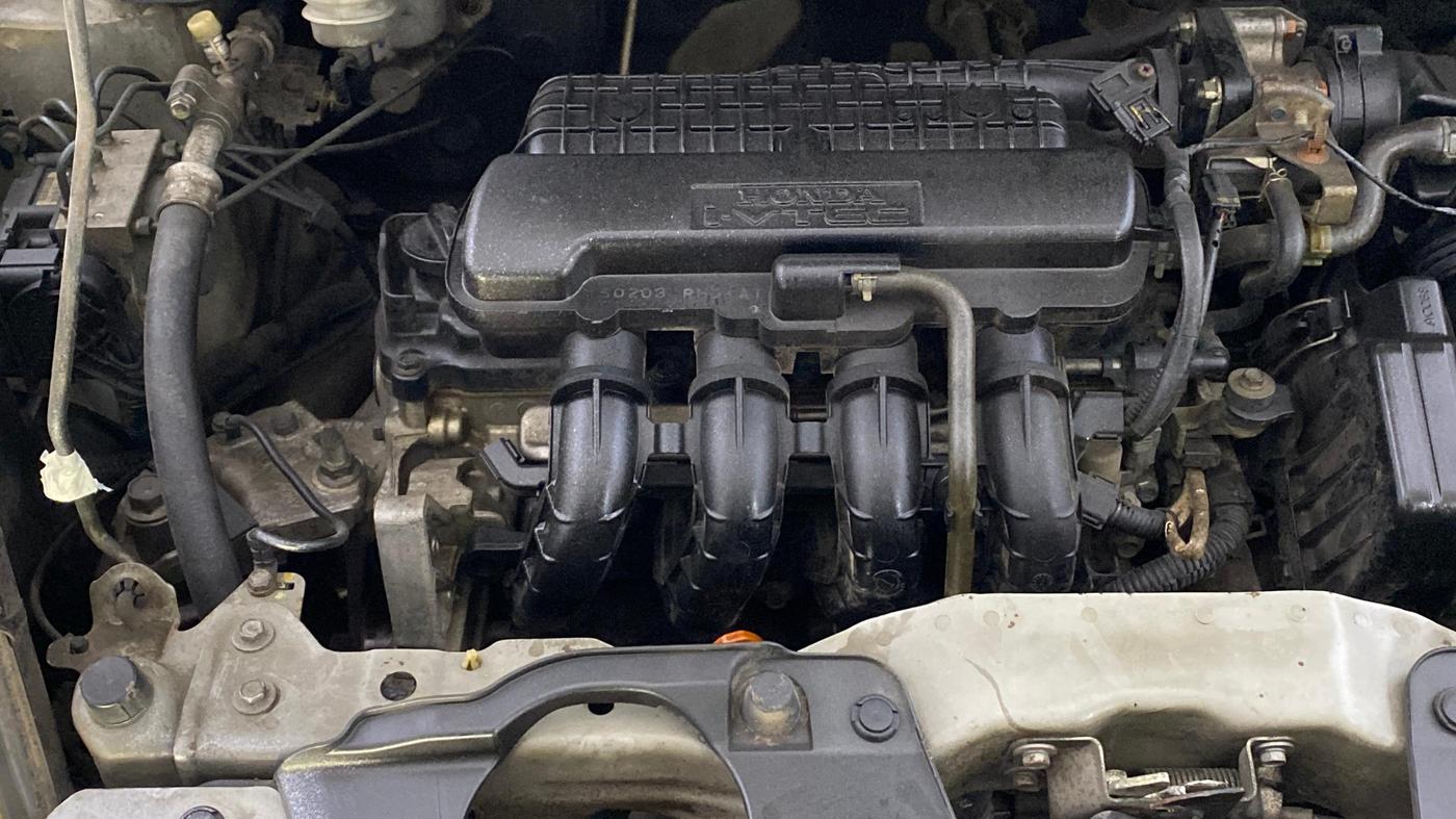 2015 Honda Brio VX AT, Petrol, Automatic, 66,583 km, Engine View - Right