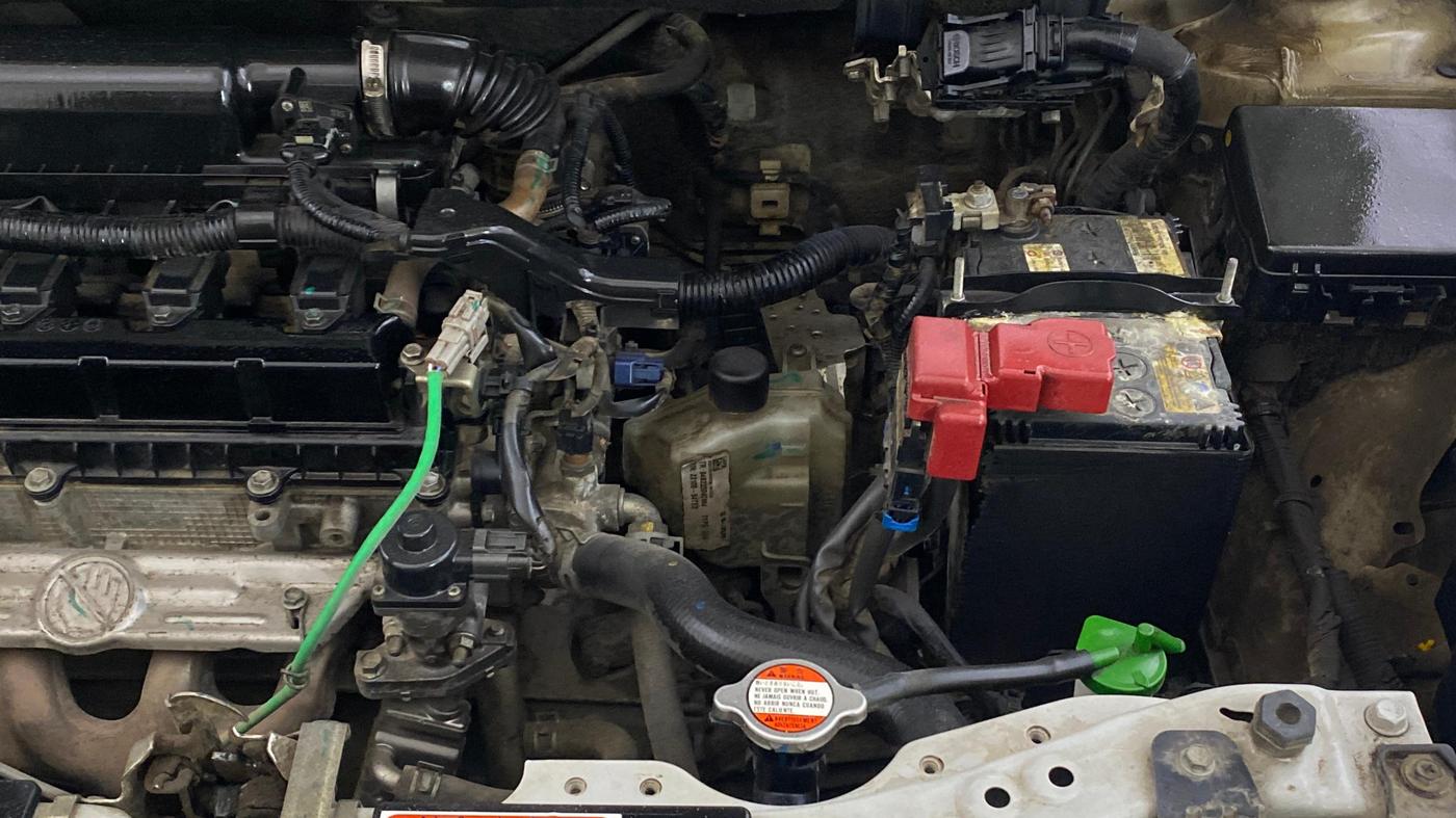 2021 Maruti Swift VXI AMT, Petrol, Automatic, 64,459 km, Engine View - Left