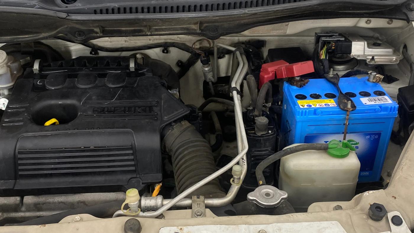 2018 Maruti Wagon R 1.0 VXI AMT, Petrol, Automatic, 33,055 km, Engine View - Left