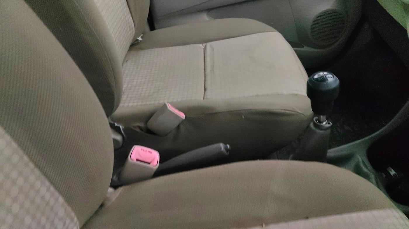 2013 Toyota Etios Liva G EXCLUSIVE, Petrol, Manual, 67,195 km, Gear Lever