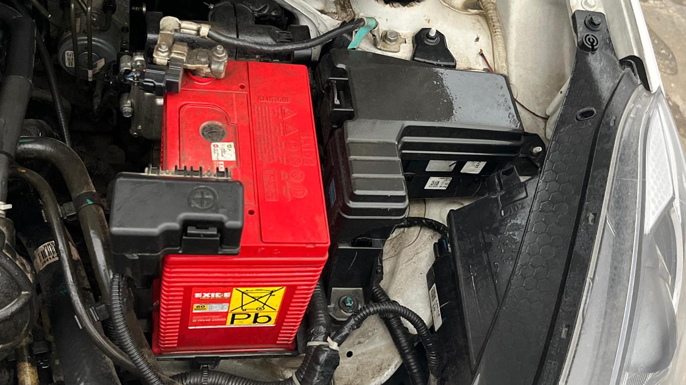 2024 Hyundai GRAND I10 NIOS Sportz 1.2 HY-CNG Duo, CNG, Manual, 46,404 km, Engine View - Left