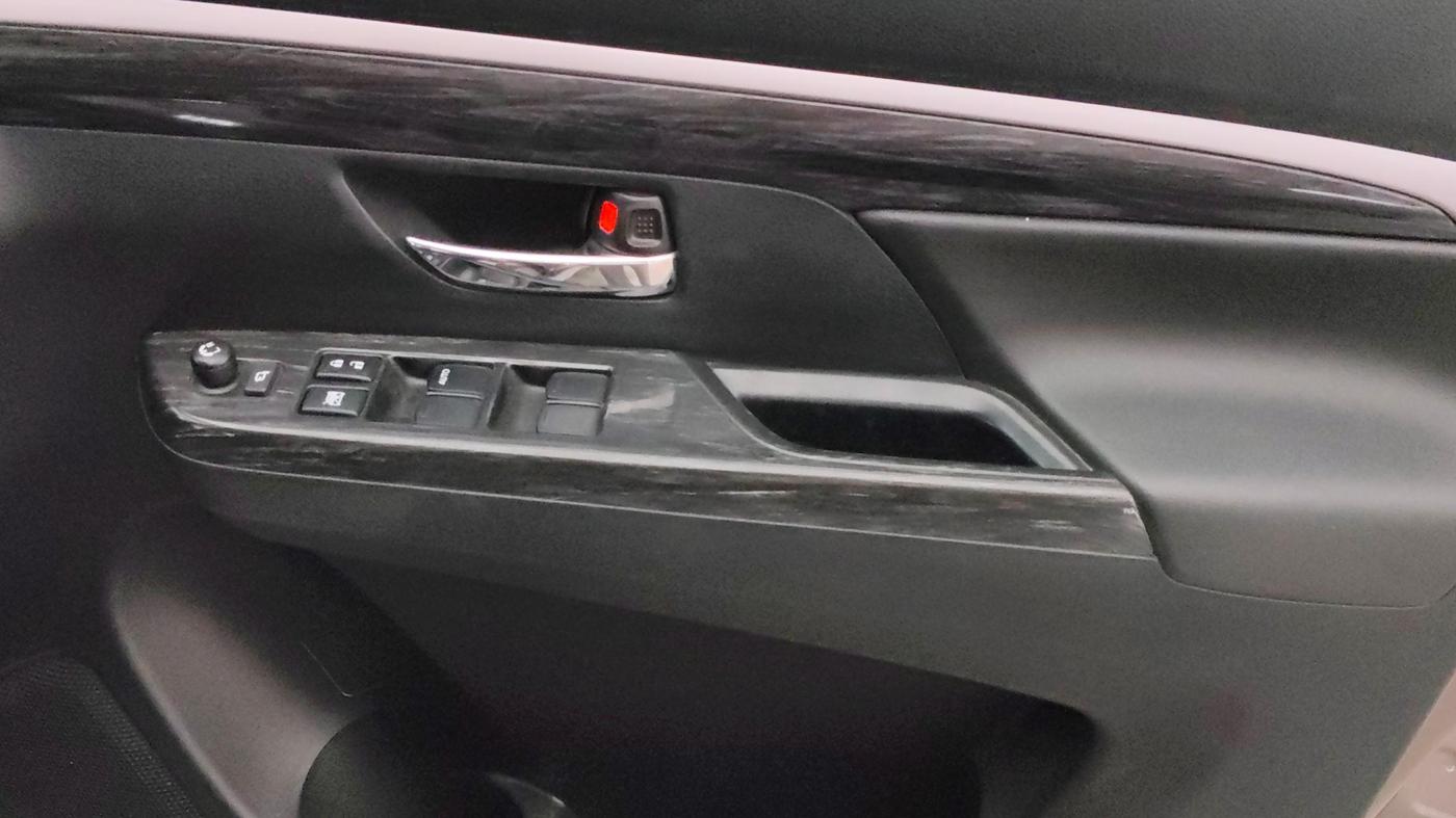 2021 Maruti XL6 ZETA AT, Petrol, Automatic, 39,650 km, Driver Side Door Panels Control