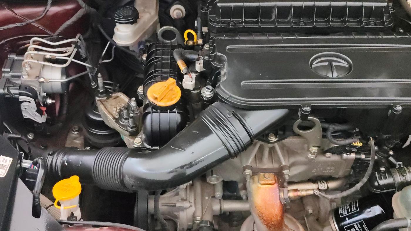 2022 Tata TIGOR XZ PLUS CNG, CNG, Manual, 65,310 km, Engine View - Right