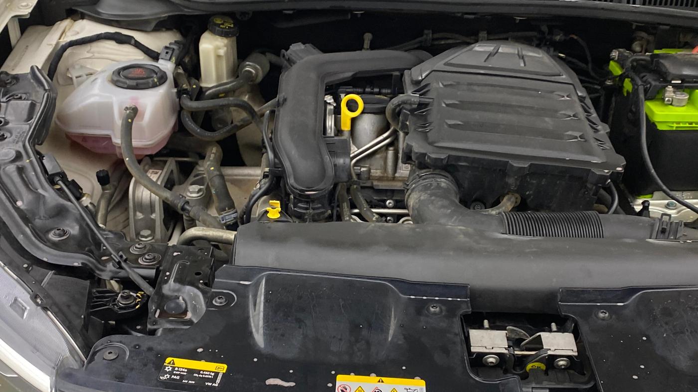 2023 Volkswagen VIRTUS TOPLINE TSI 1.0 AT, Petrol, Automatic, 76,538 km, Engine View - Right