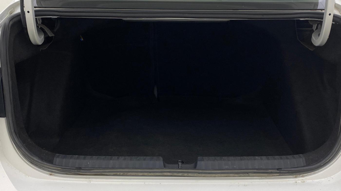2023 Volkswagen VIRTUS TOPLINE TSI 1.0 AT, Petrol, Automatic, 76,538 km, Boot Inside