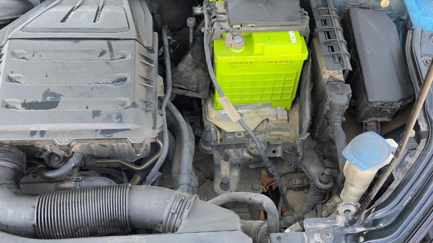 2022 Skoda SLAVIA STYLE 1.0L TSI AT, Petrol, Automatic, 96,700 km, Engine View - Left