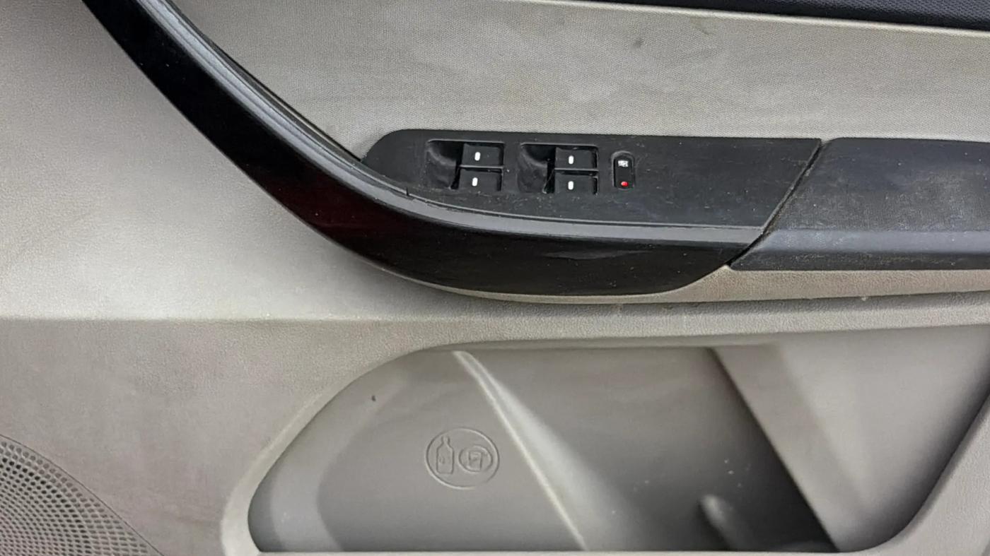 2019 Tata Tiago XZ PLUS PETROL, Petrol, Manual, 75,893 km, Driver Side Door Panels Control