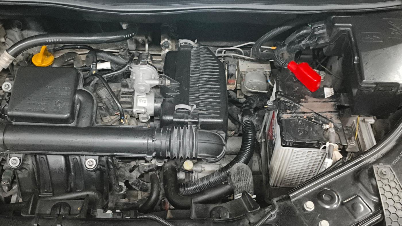2024 Nissan MAGNITE  XE AMT EZ Shift, Petrol, Automatic, 31,781 km, Engine View - Left