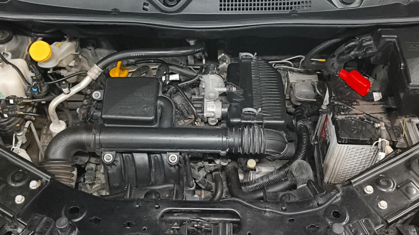 2024 Nissan MAGNITE  XE AMT EZ Shift, Petrol, Automatic, 31,781 km, Engine View