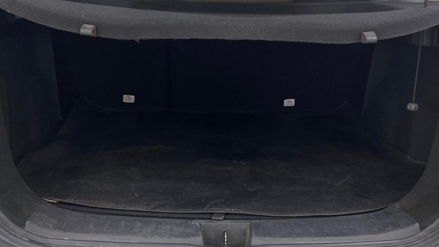 2020 Tata Harrier XZ 2.0L, Diesel, Manual, 69,818 km, Boot Inside