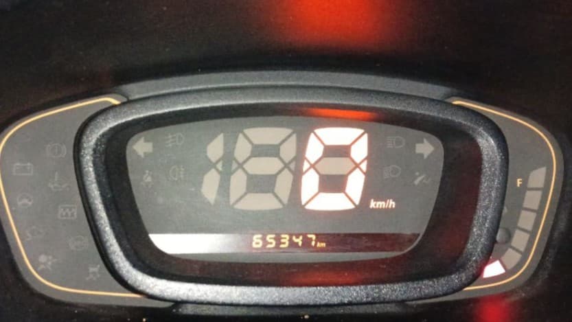 2017 Renault Kwid CLIMBER 1.0 AMT, Petrol, Automatic, 65,347 km, Odometer Image