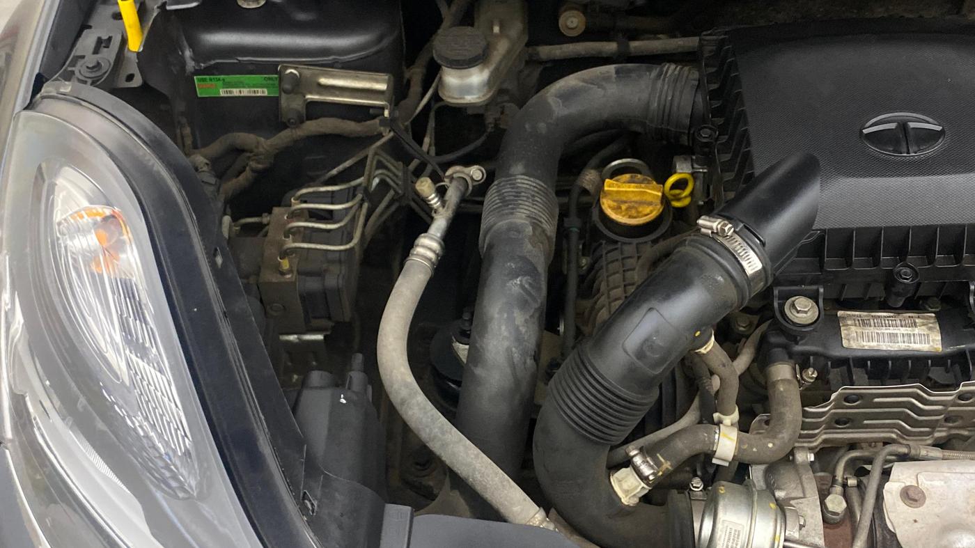 2019 Tata NEXON XM PETROL, Petrol, Manual, 39,526 km, Engine View - Right