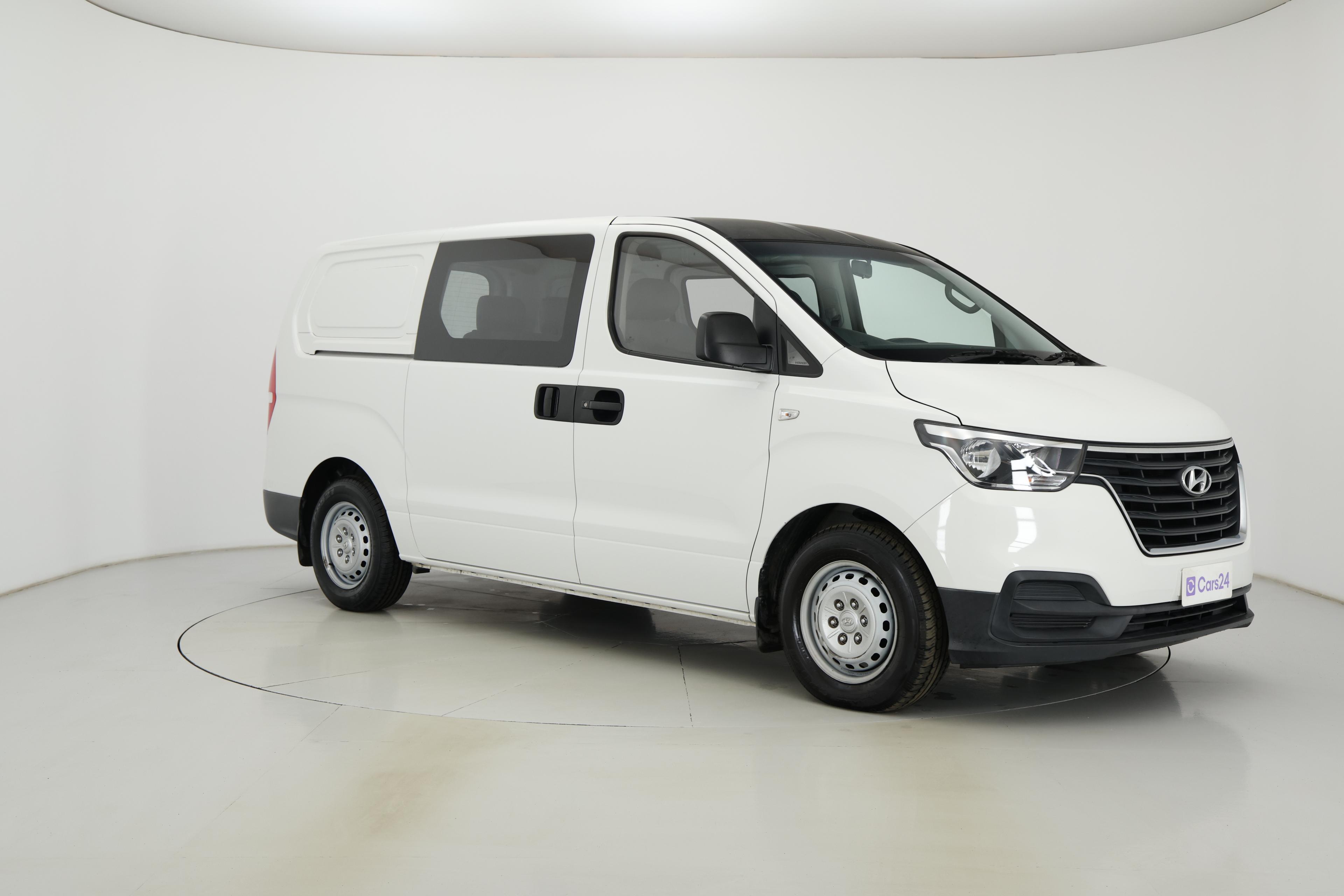 Hyundai Iload image