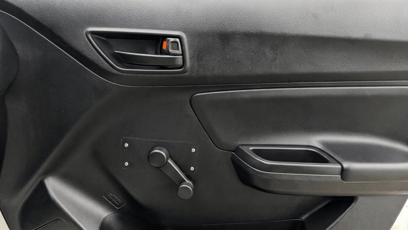 2018 Maruti Swift LXI, Petrol, Manual, 49,987 km, Driver Side Door Panels Control