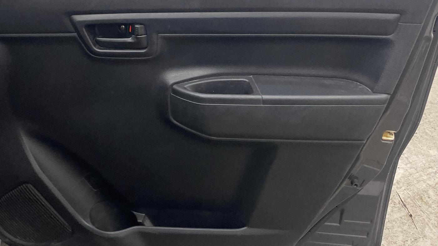 2019 Maruti S PRESSO VXI PLUS AMT, Petrol, Automatic, 51,425 km, Driver Side Door Panels Control