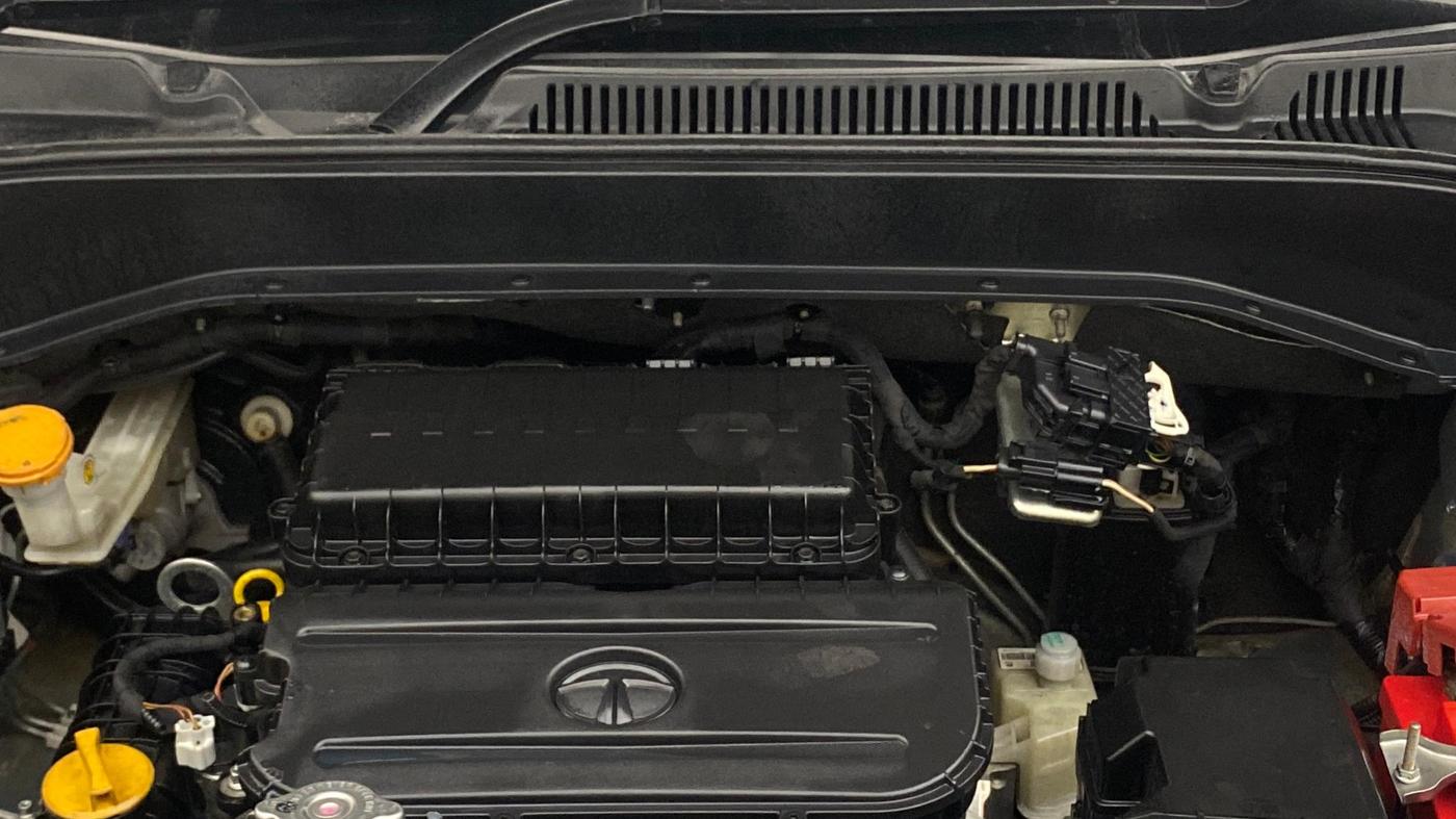 2022 Tata PUNCH ACCOMPLISHED AMT, Petrol, Automatic, 36,195 km, Engine View