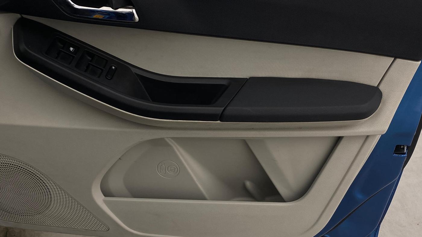 2024 Tata Tiago XZA PLUS PETROL, Petrol, Automatic, 27,542 km, Driver Side Door Panels Control
