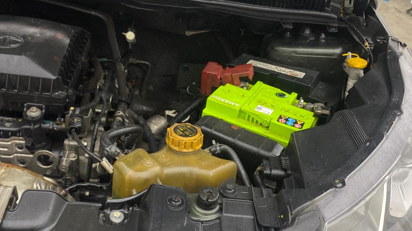 2022 Tata NEXON XZ PLUS PETROL, Petrol, Manual, 1,37,249 km, Engine View - Left
