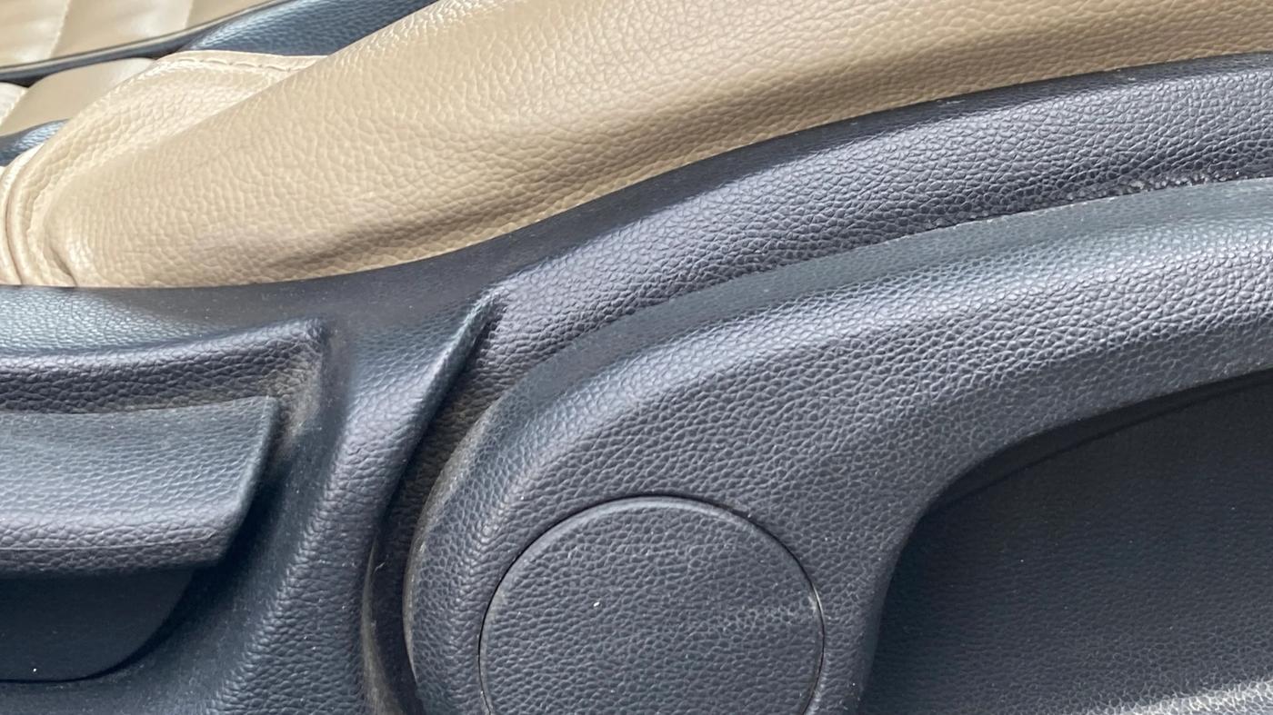 2020 Hyundai Elite i20 ASTA 1.2 (O), Petrol, Manual, 56,669 km, Driver Side Adjustment Panel