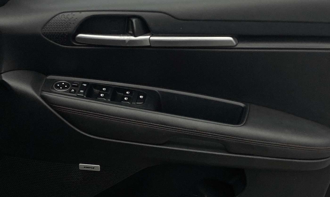 2020 KIA SONET GTX PLUS 1.0 IMT, Petrol, Manual, 44,465 km, Driver Side Door Panels Control