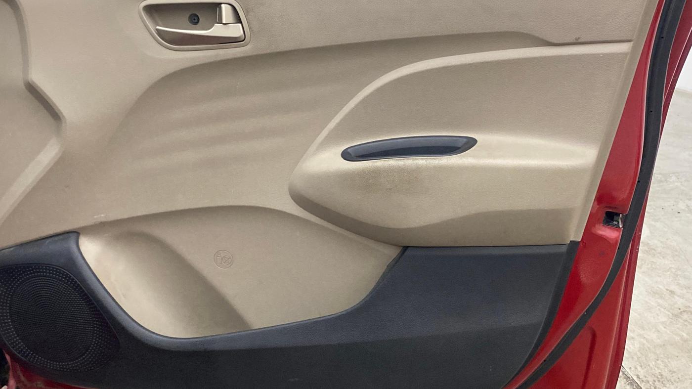 2019 Hyundai NEW SANTRO SPORTZ AMT, Petrol, Automatic, 81,184 km, Driver Side Door Panels Control