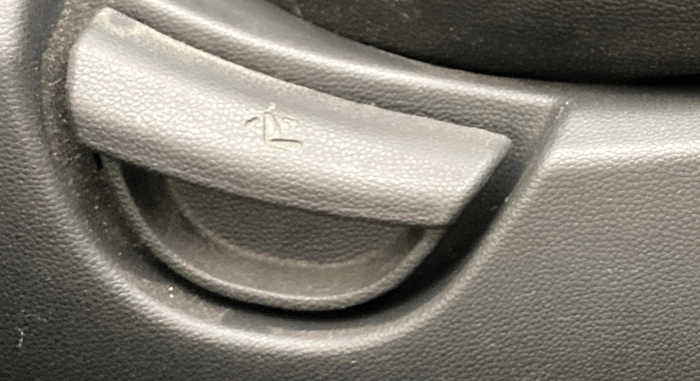 2013 Hyundai Grand i10 ASTA AT 1.2 KAPPA VTVT, Petrol, Automatic, 68,272 km, Driver Side Adjustment Panel