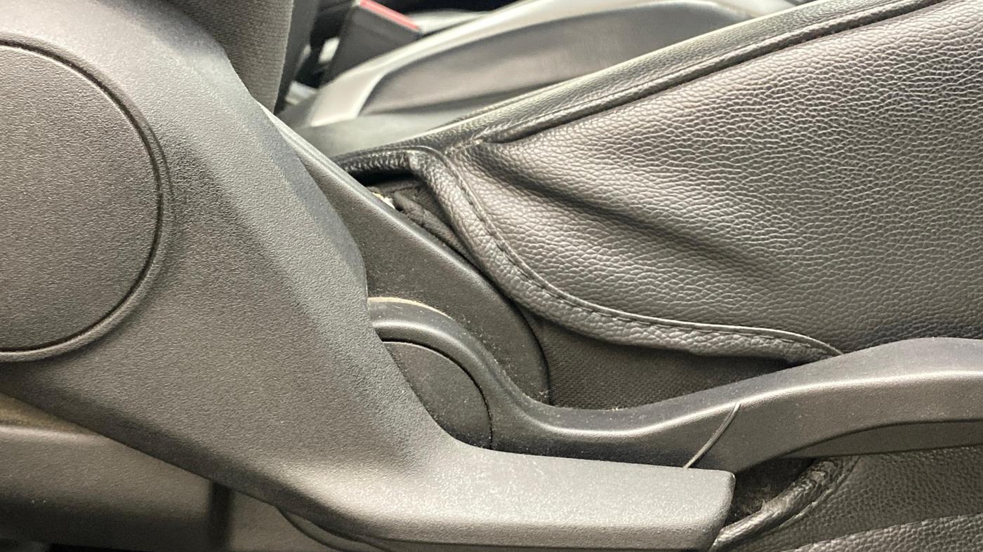 2023 Maruti Baleno ZETA 1.2 AGS, Petrol, Automatic, 91,115 km, Driver Side Adjustment Panel
