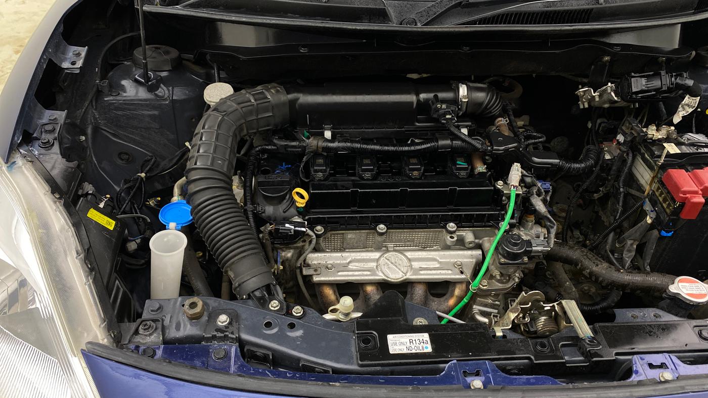 2022 Maruti Swift VXI, Petrol, Manual, 42,636 km, Engine View - Right