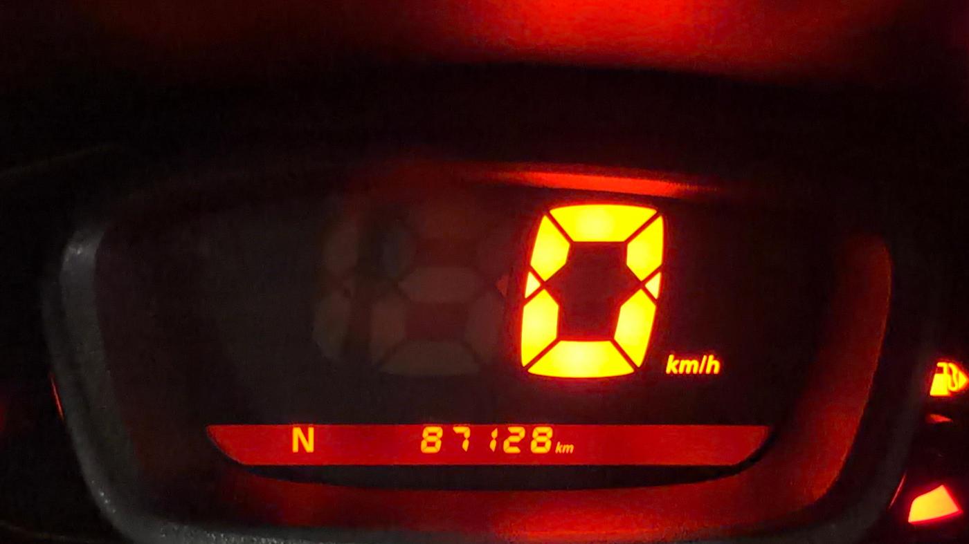 2017 Renault Kwid CLIMBER 1.0 AMT, Petrol, Automatic, 87,179 km, Odometer Image