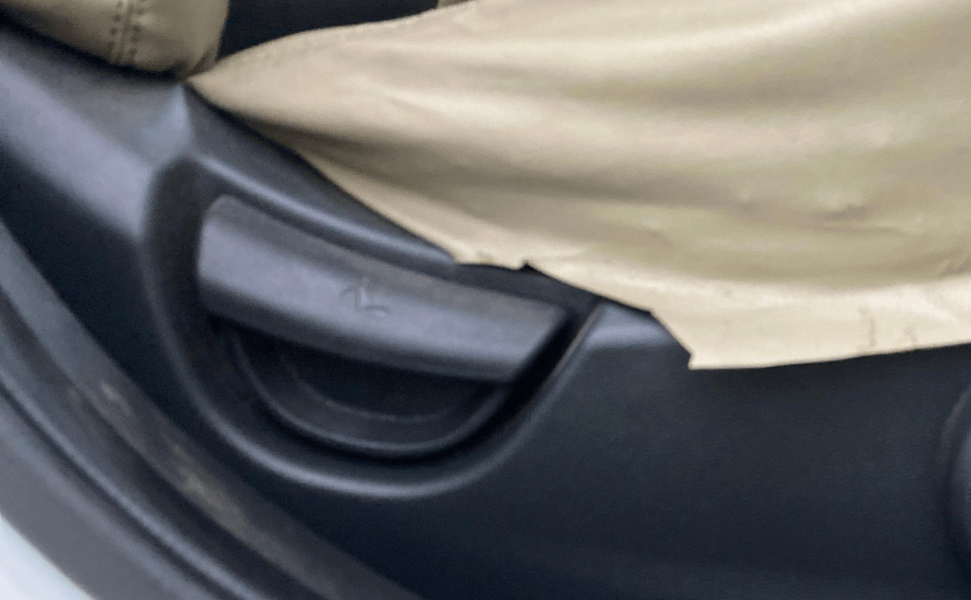 2015 Hyundai Xcent SX AT 1.2 (O), Petrol, Automatic, 85,463 km, Driver Side Adjustment Panel
