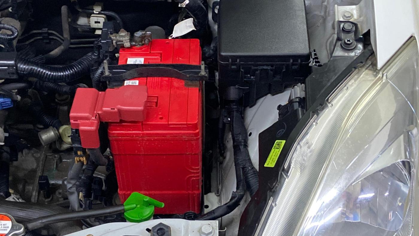 2019 Maruti Swift VXI, Petrol, Manual, 30,010 km, Engine View - Left