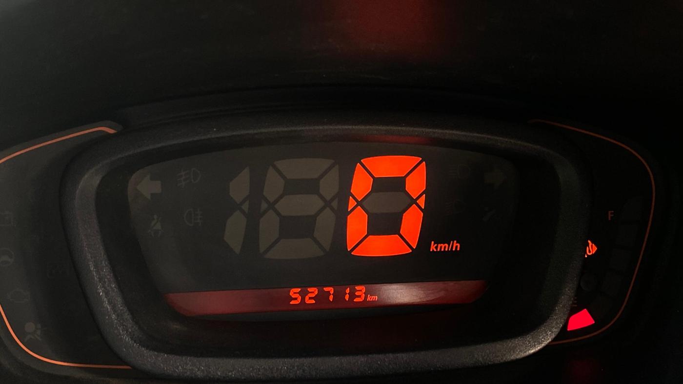 2016 Renault Kwid RXT 0.8, Petrol, Manual, 52,721 km, Odometer Image