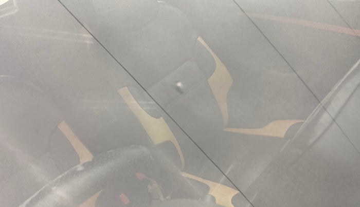 2018 Renault Kwid CLIMBER 1.0 AT, Petrol, Automatic, 42,920 km, Front windshield - Minor spot on windshield