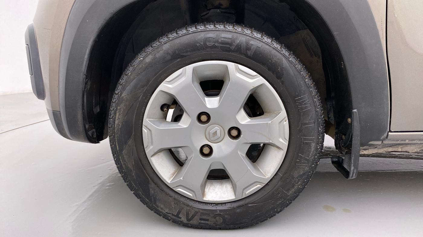 2018 Renault Kwid CLIMBER 1.0 AT, Petrol, Automatic, 42,920 km, Left Front Wheel