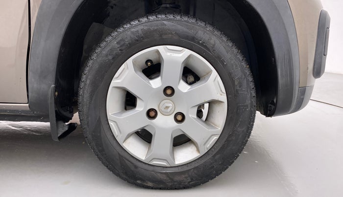 2018 Renault Kwid CLIMBER 1.0 AT, Petrol, Automatic, 42,920 km, Right Front Wheel