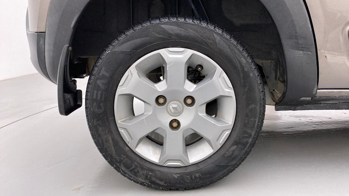 2018 Renault Kwid CLIMBER 1.0 AT, Petrol, Automatic, 42,920 km, Right Rear Wheel